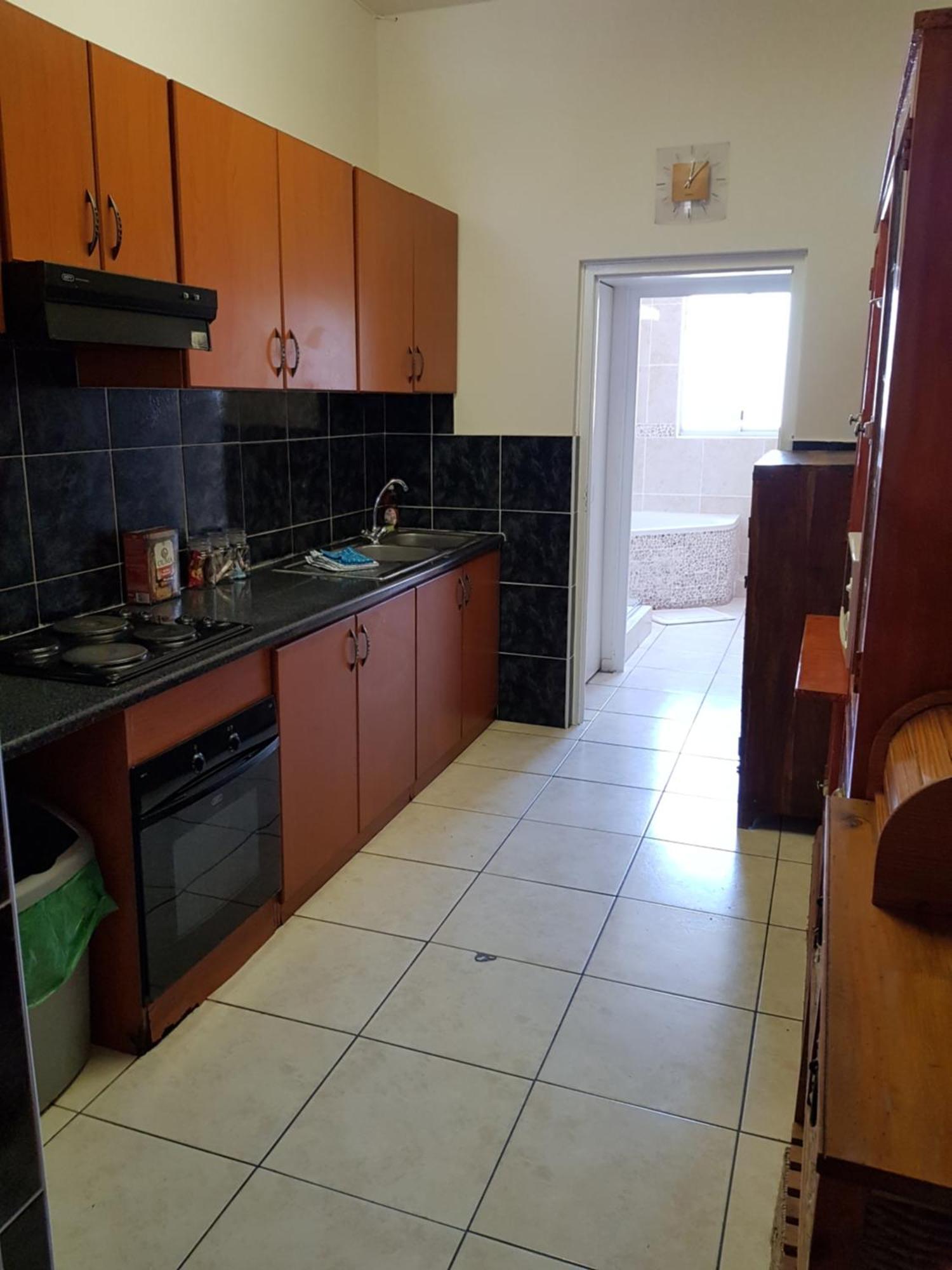 Apartment Bramber Court Art-deco Self-catering Cape Town