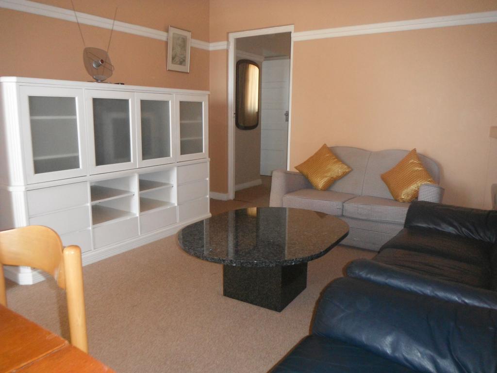 Bramber Court Art-deco Self-catering Cape Town