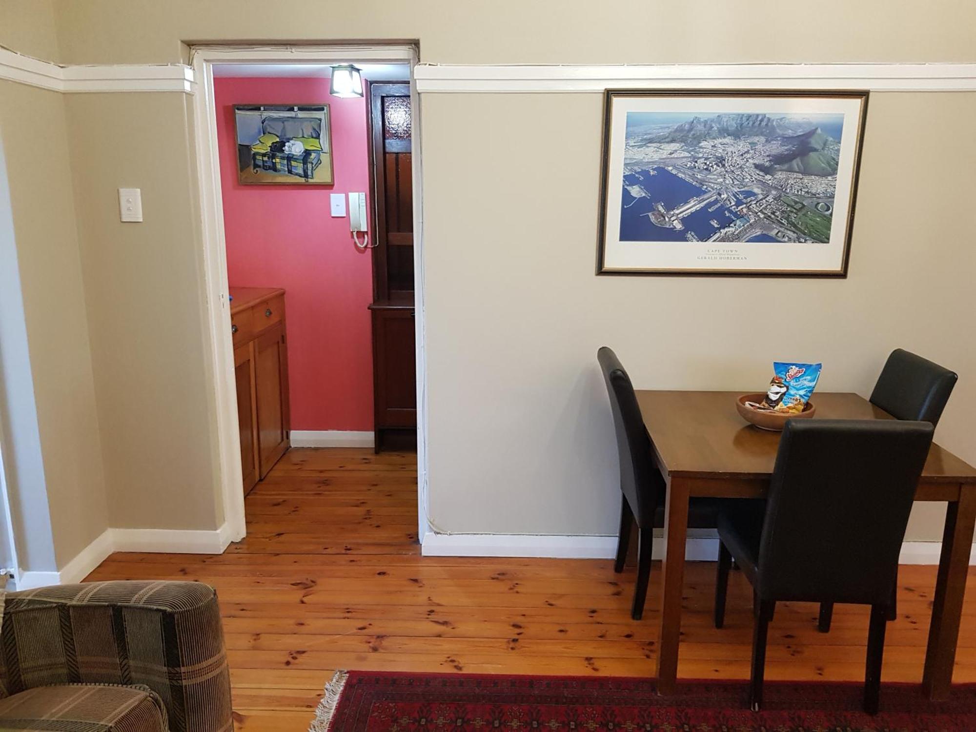 Apartment Bramber Court Art-deco Self-catering
